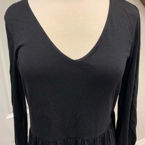 Black jersey dress, Old Navy, size M, brand new tags on - Picture 2 of 7